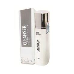 Sữa rửa mặt ngừa mụn White Doctors Cleanser